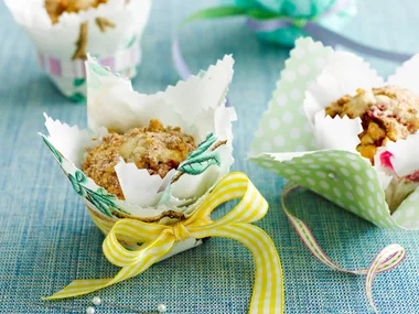 Make your own fabric muffin cases