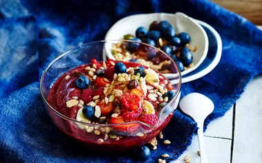 Acai breakfast bowl