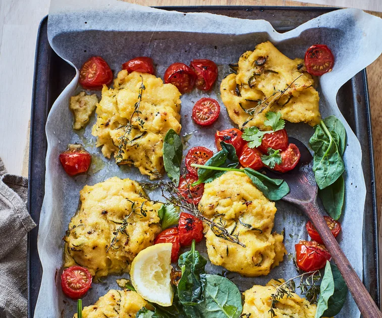 Courgette, polenta and parmesan cakes