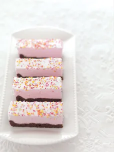 Chocolate marshmallow slice