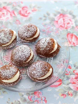Cinnamon oysters