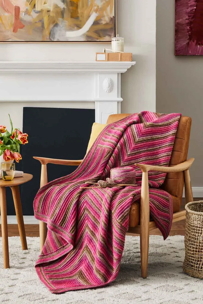 pink knitted blanket