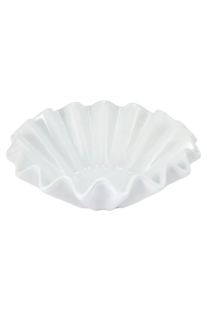 pleated bowl in white