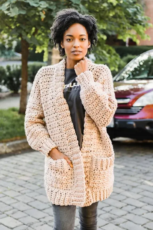 cream oversized crochet cardci
