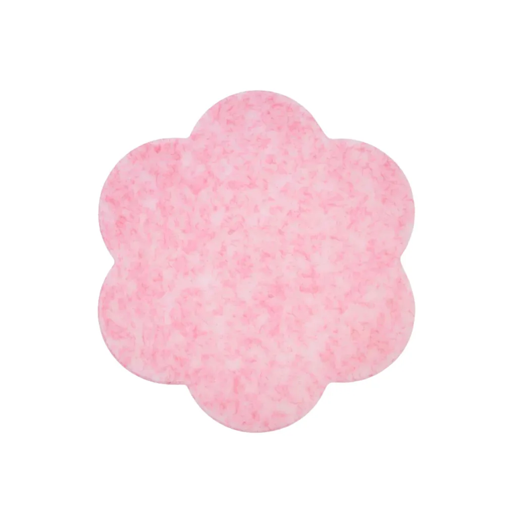 Pink cutting board in floral shape