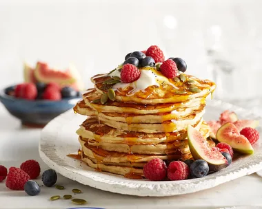 Make delicious Sunday breakfast with this traditional pancakes recipe
