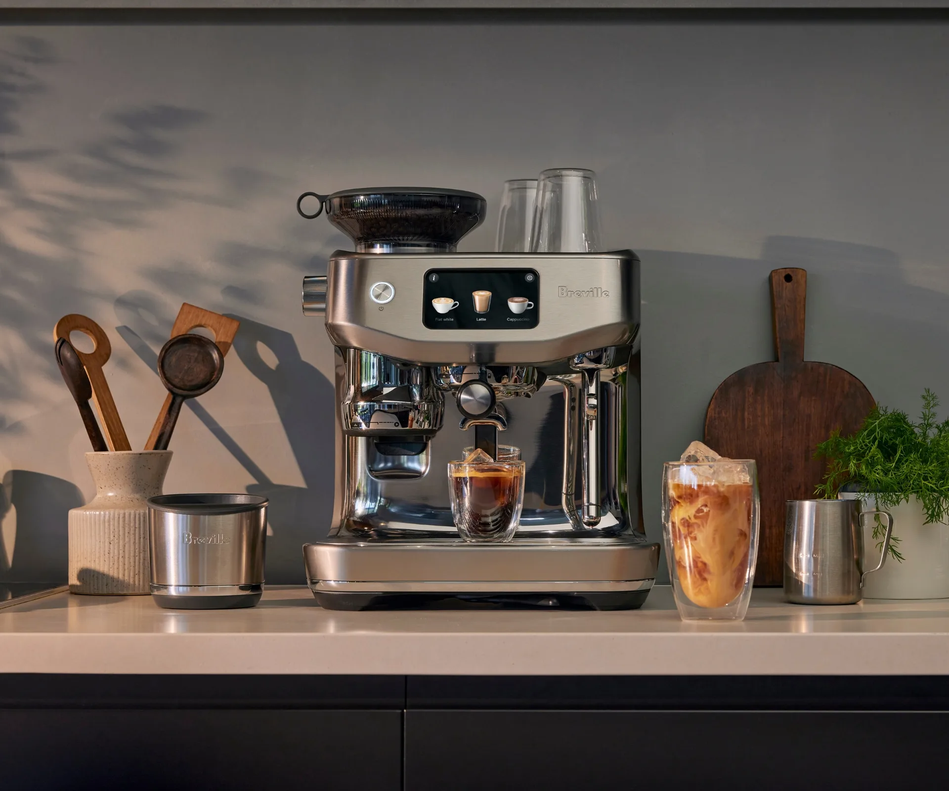 Breville The Oracle Jet coffee machine
