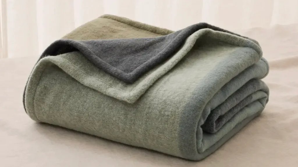 The Morgan Wool
Wilba Blanket has a stylish design in neutral tones.