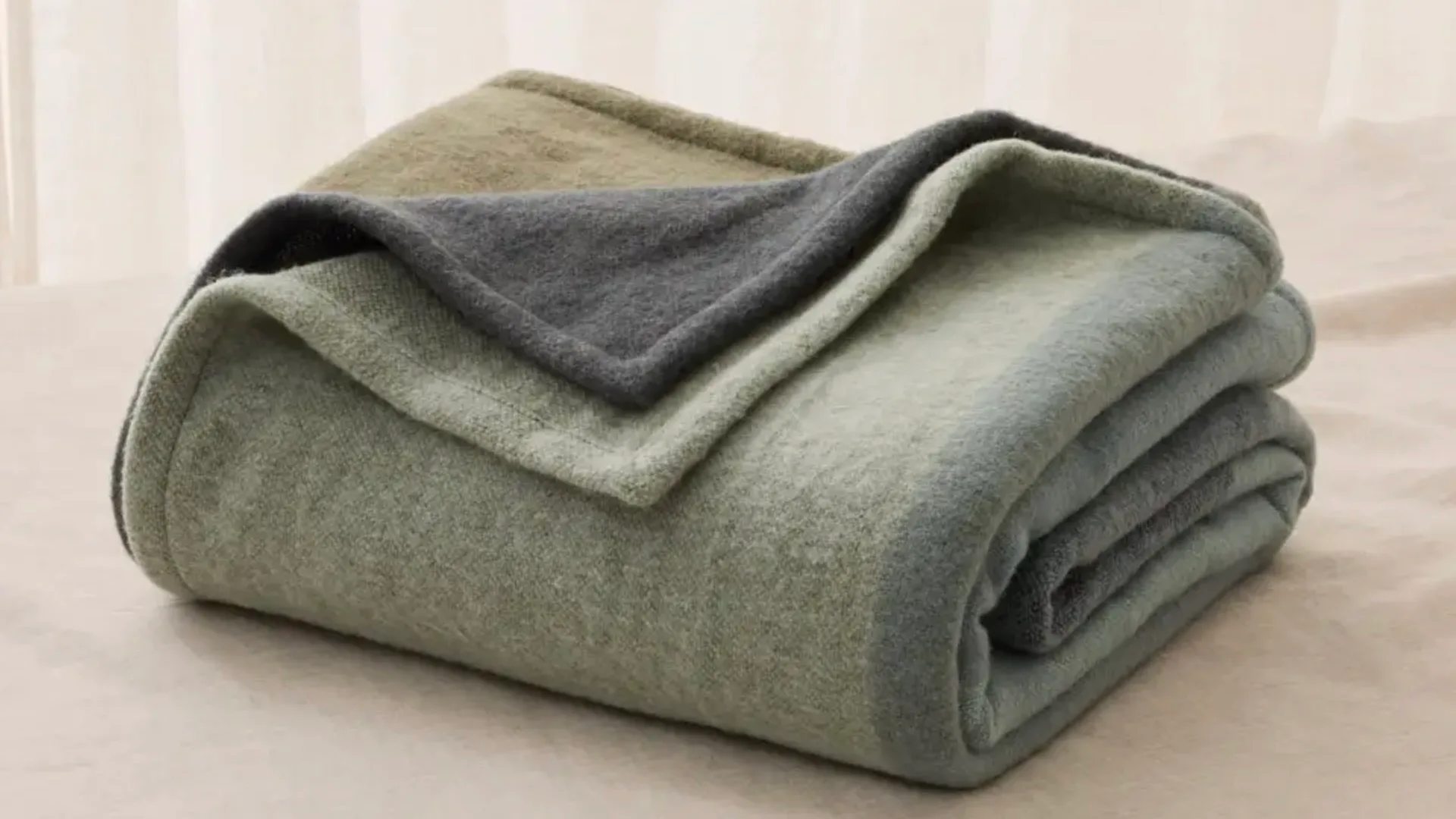 The Morgan Wool
Wilba Blanket has a stylish design in neutral tones.