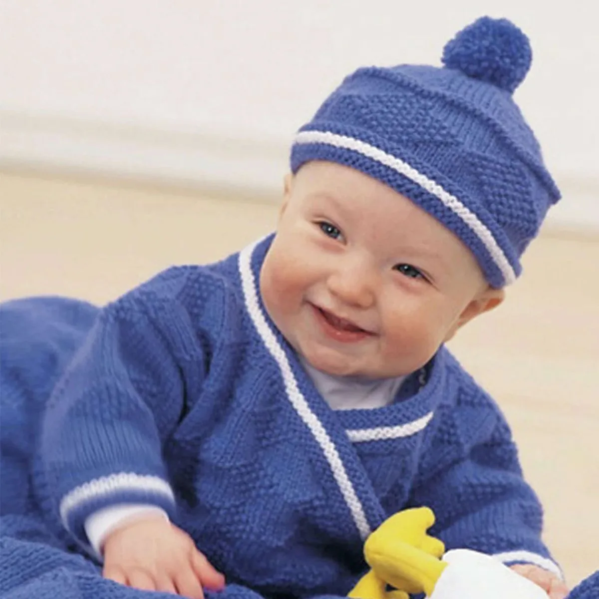 knitted baby diamond set pattern free