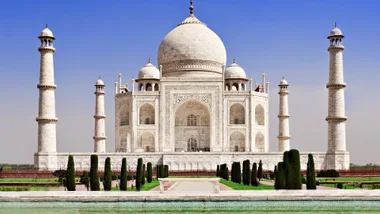 Landscape shot of the Taj Mahal