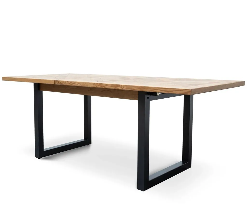 Interior Secrets Percy 4-6 Seater Extendable Dining Table - European Knotty Oak and Peppercorn