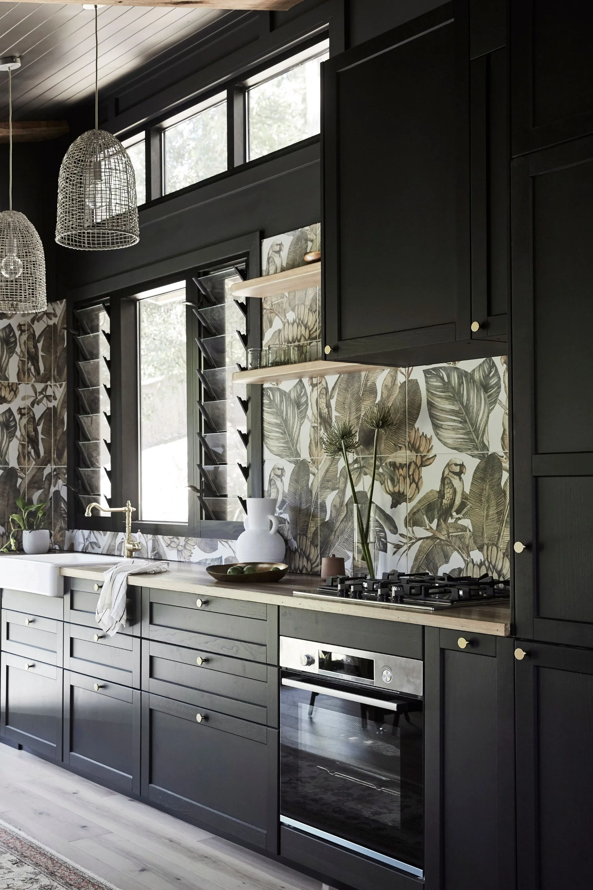 black kitchen