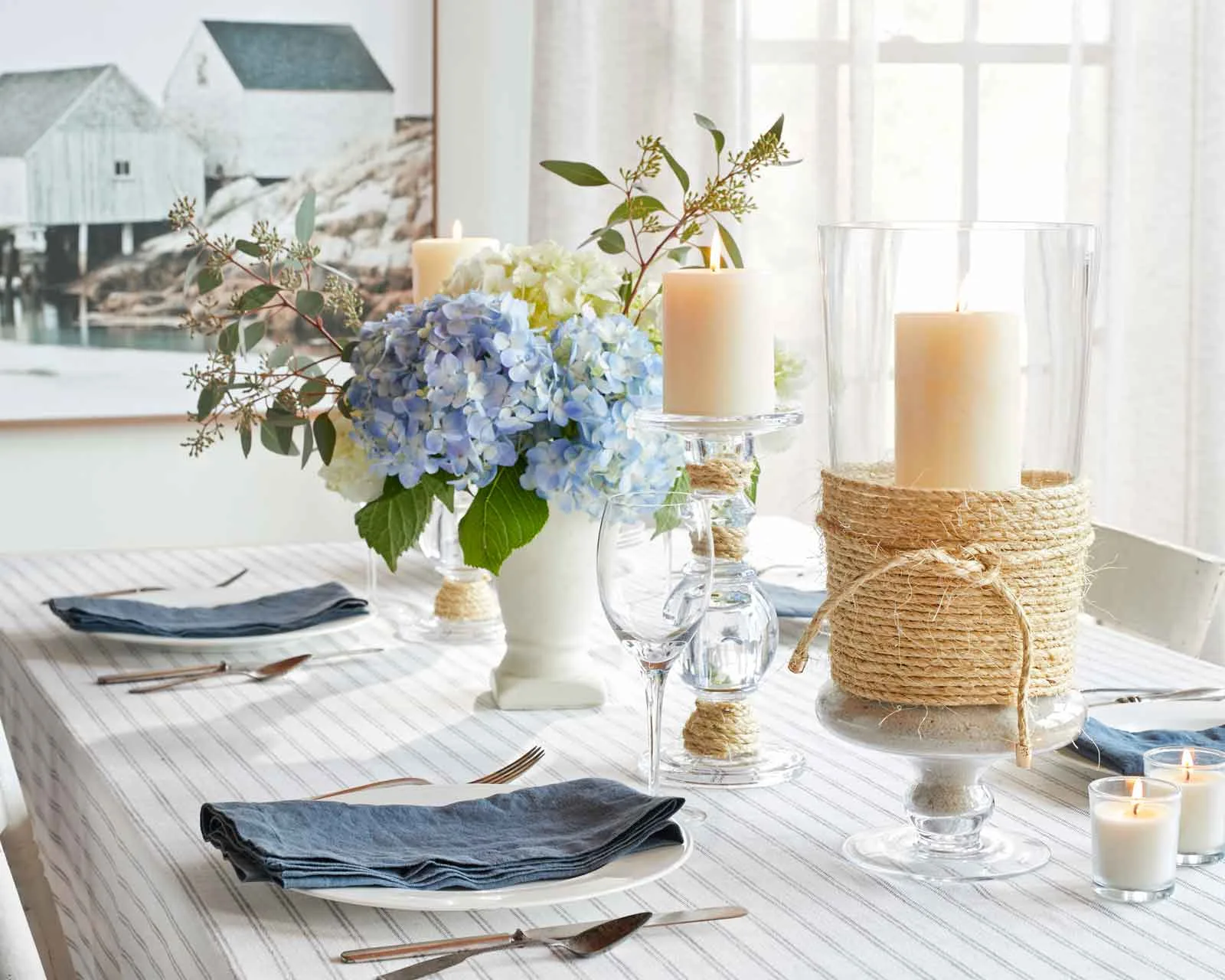 table setting with rope wrapped candles