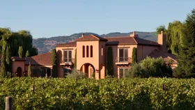 8 Australian destinations that are dupes of global hotspots