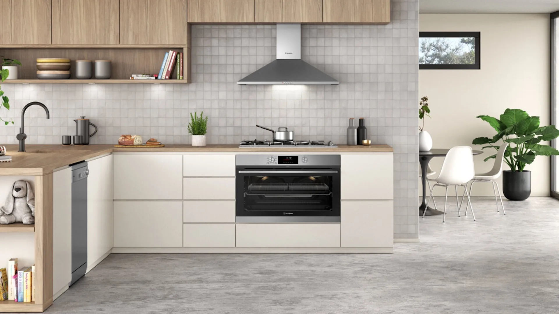 The Westinghouse 90cm Multi-Function oven model WVE9515SD.