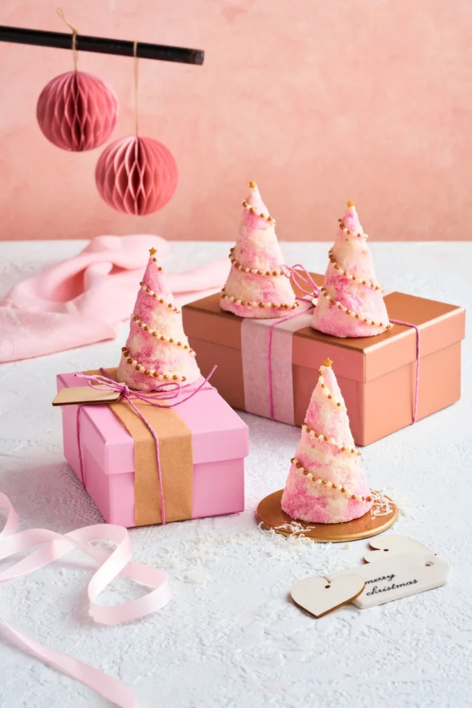 christmas tree desserts pink