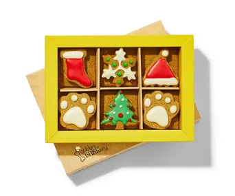 Dog biscuits Christmas themed in a box