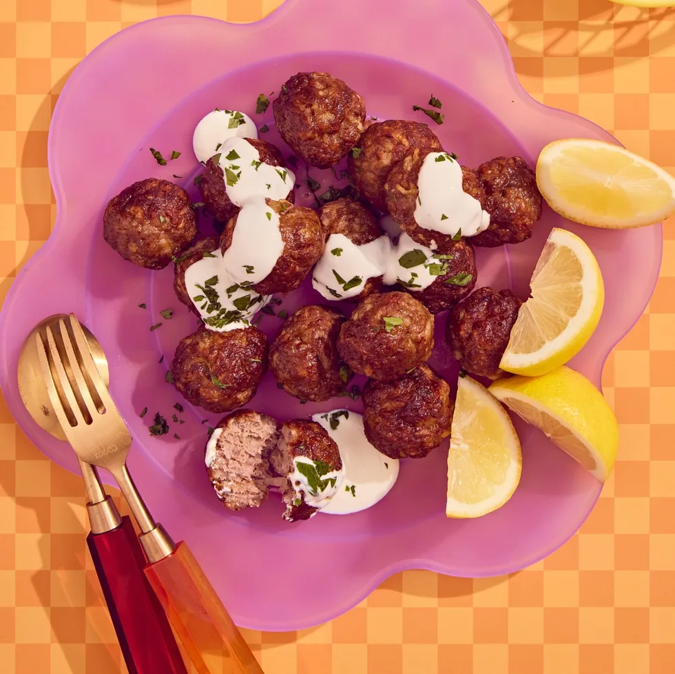 meatballs in air fryer on pink scalloped plate