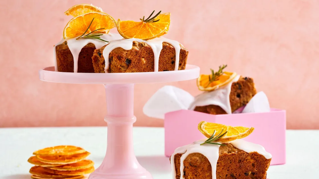 Mini fruit cakes - Better Homes & Gardens Australia