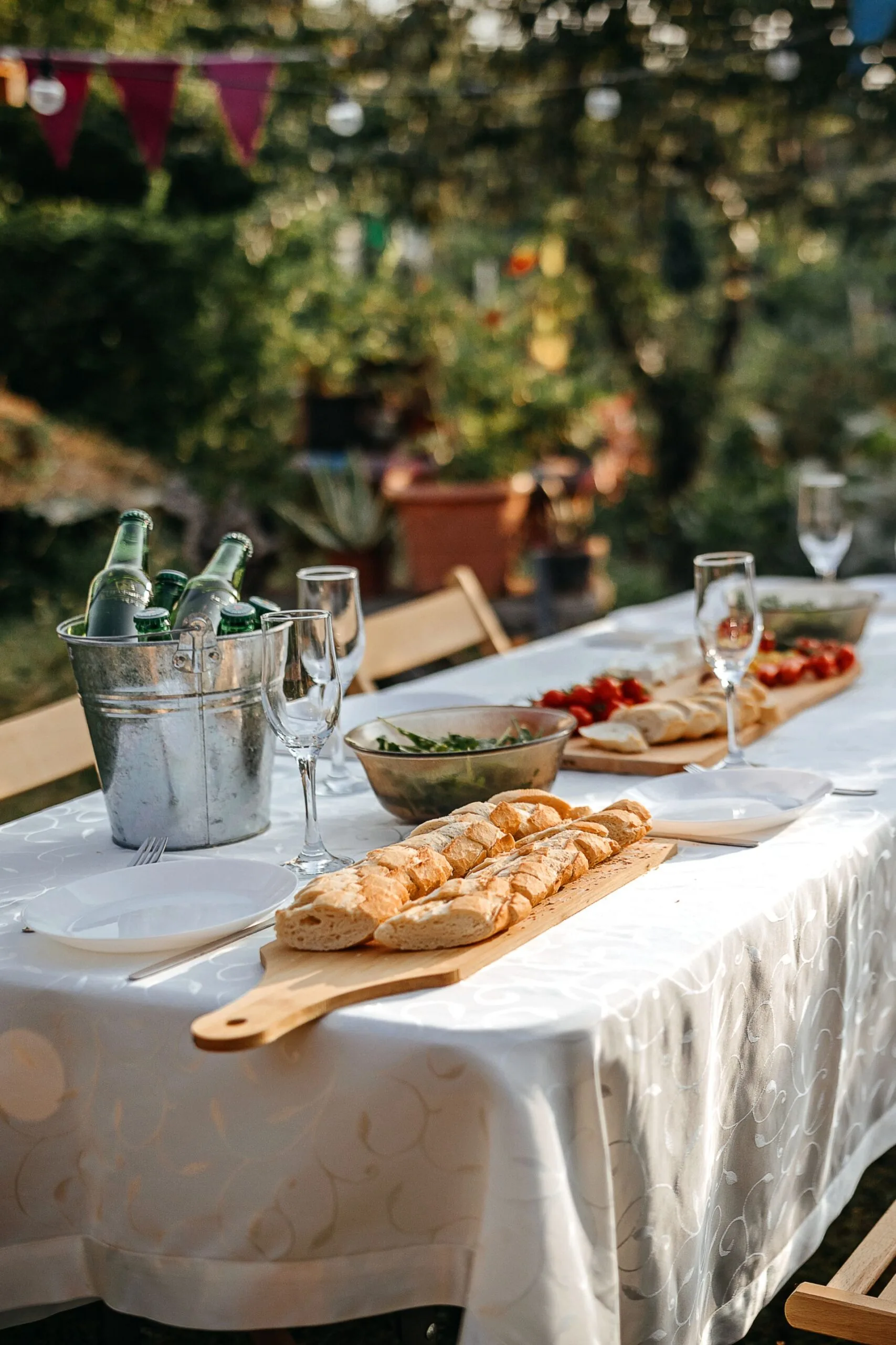 outdoor dining table set up