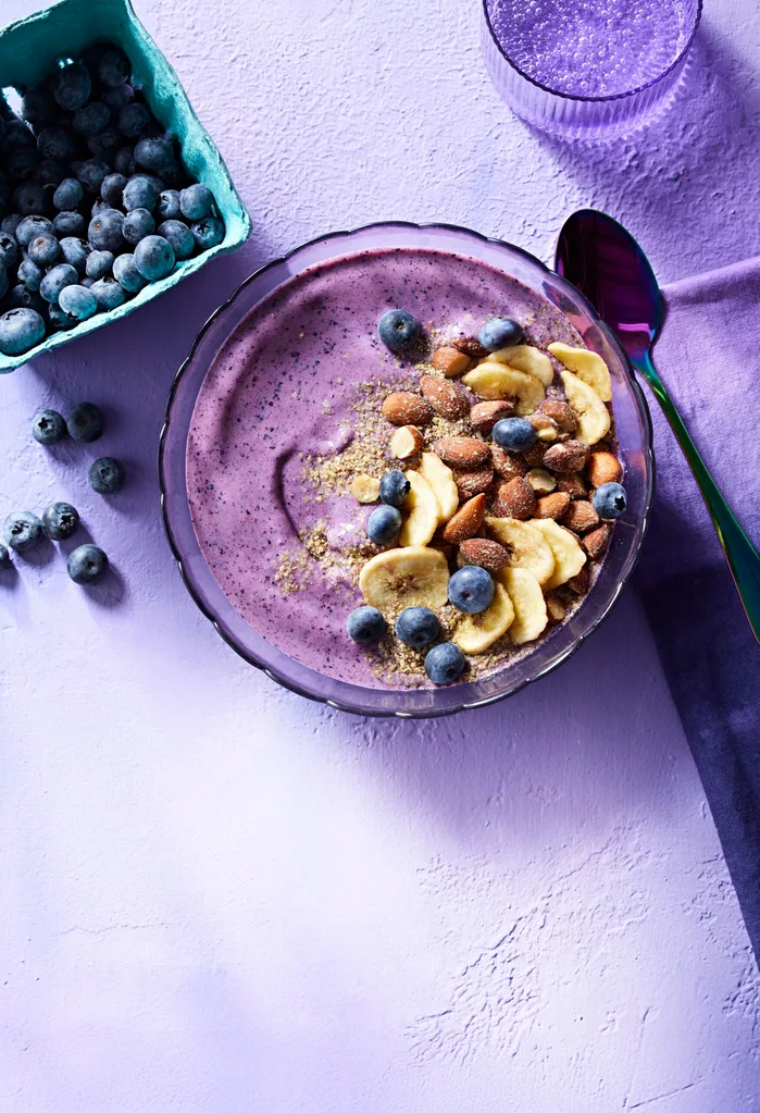 purple smoothie bowl