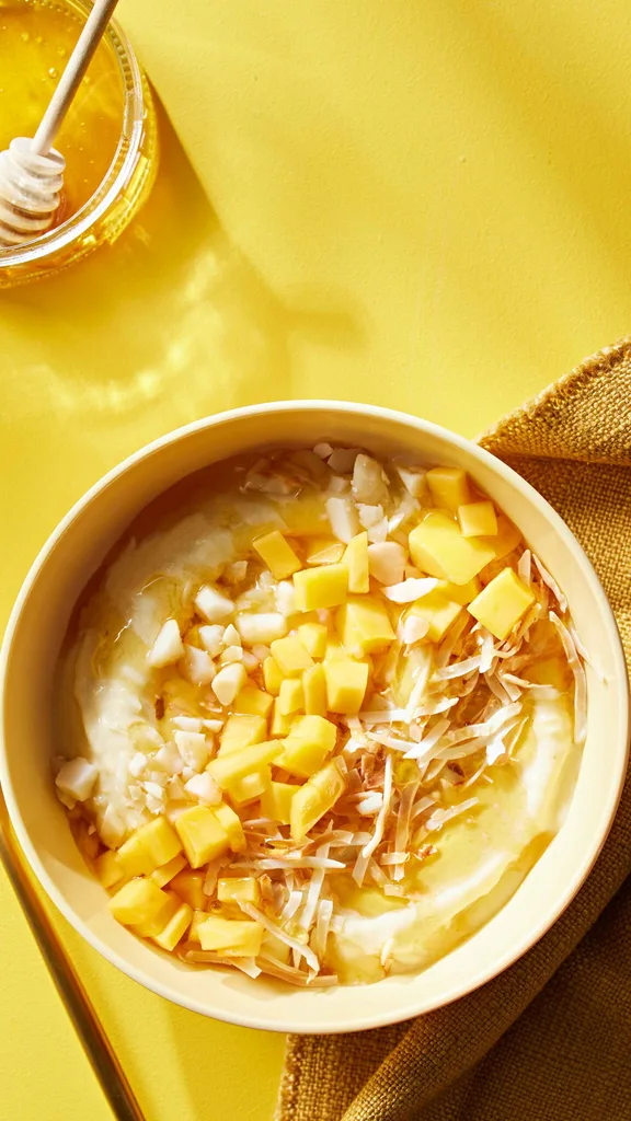 yellow smoothie bowl