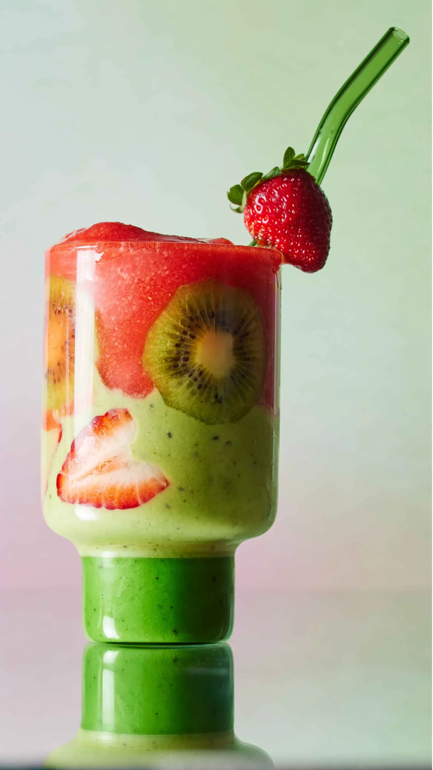 kiwi strawberry smoothie