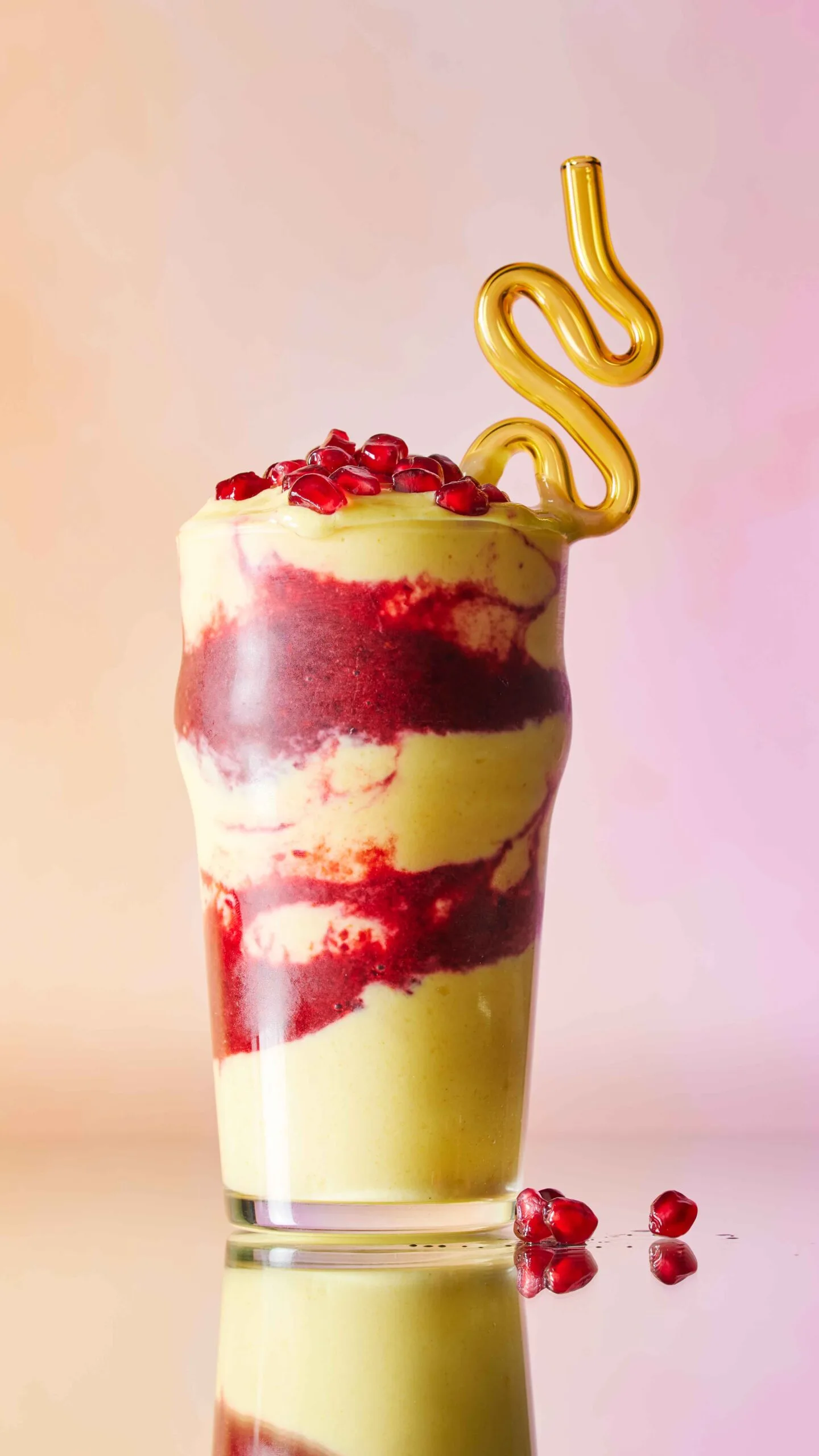 mango turmeric berry smoothie