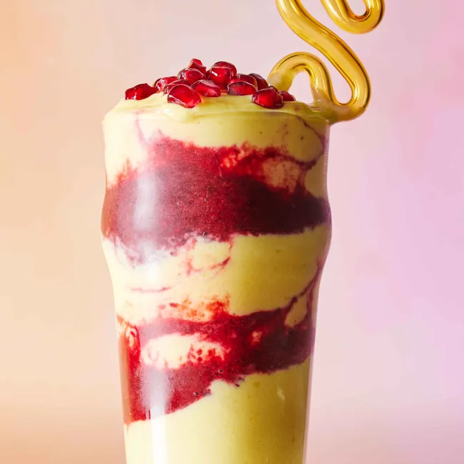 mango turmeric berry smoothie
