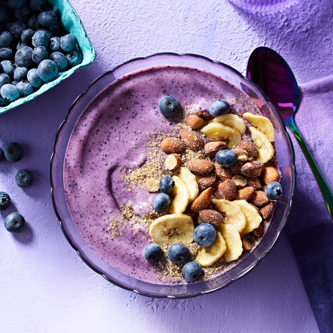 purple smoothie bowl