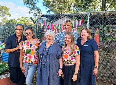 stephanie alexander with caz and kylie kwong in western sydney school for cooking class