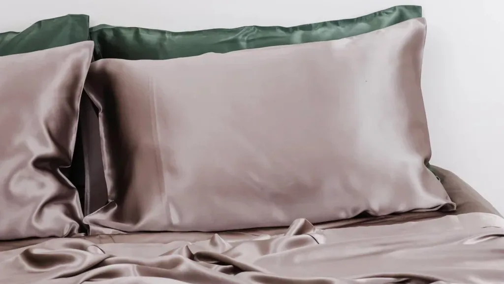 Silk Magnolia pure silk sheets in Silver Mist.