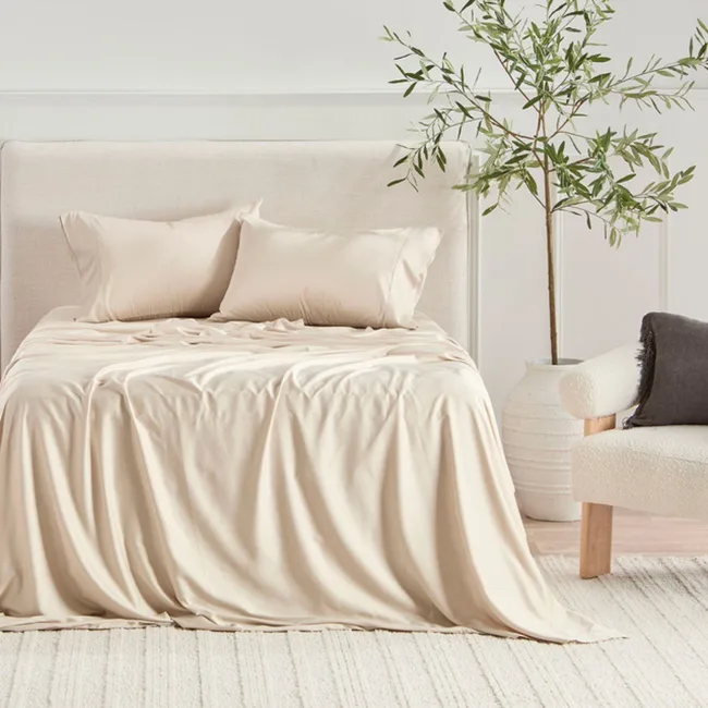 bed sheets in the right colour will bring your bedroom together