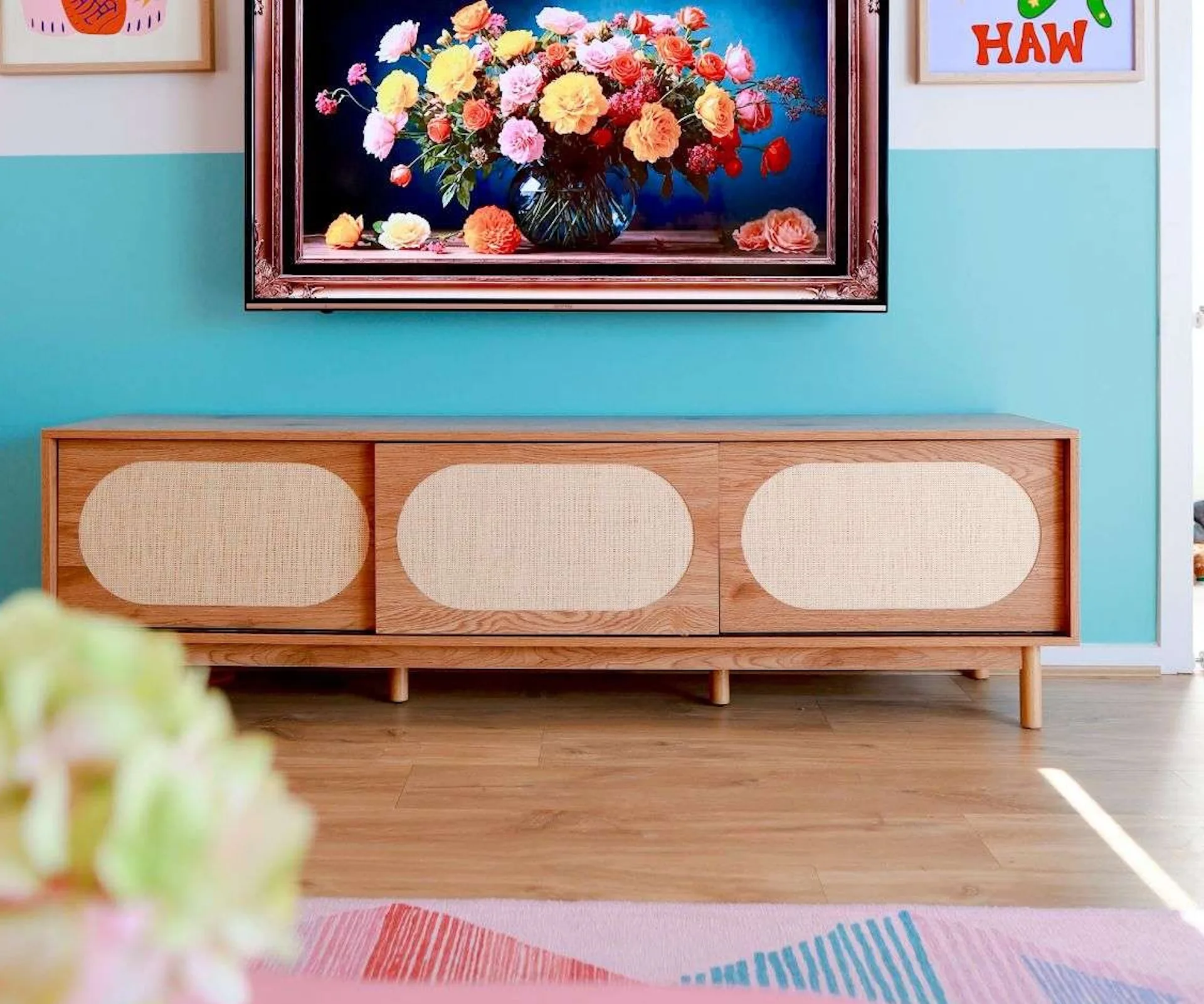 The Canyon Entertainment Unit from Mocka.