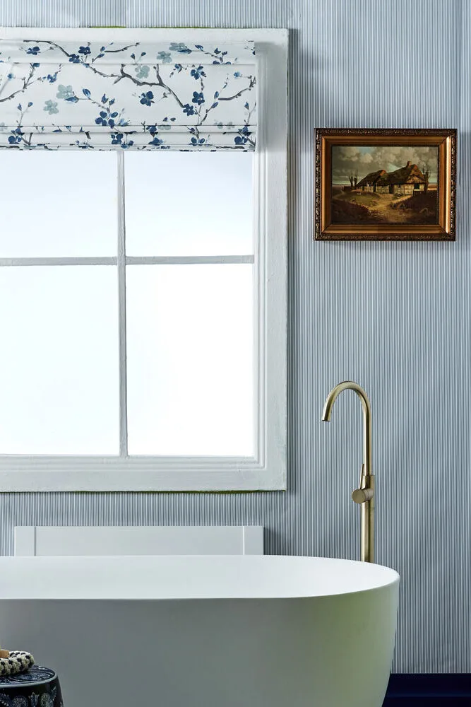 roman blinds in bathroom