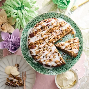 apple streusel cake