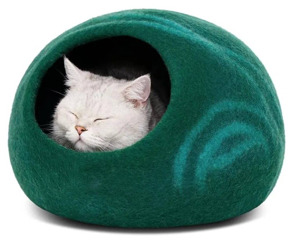 cat felt bed cave round made of green felt with white cat inside