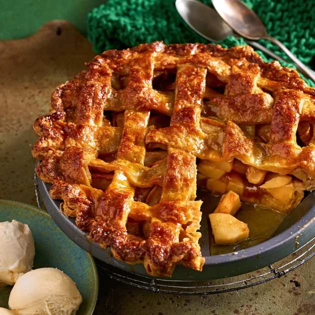 Grandma's apple pie recipe - Better Homes & Gardens Australia