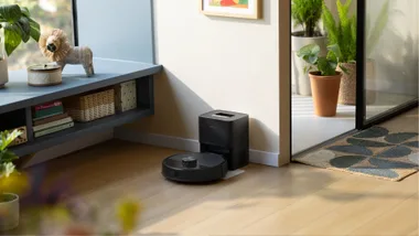Best cheap robot vacuum under $500 Australia: The Roborock Q7T Plus on sale for less than $399 in October 2025.
