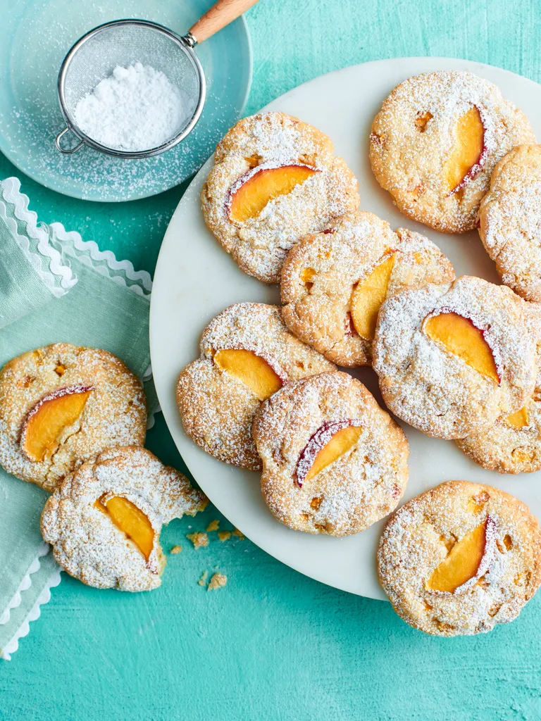 shortcut peach biscuits