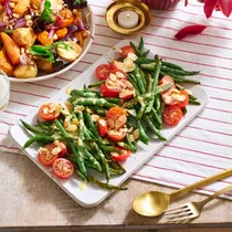 Air fryer vegie salad with toasted hazlenuts and air fried crispy beans and almonds with roast garlic dressing
