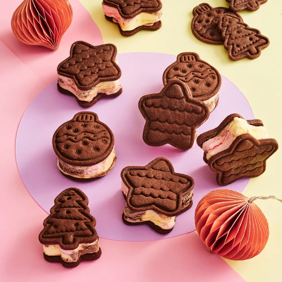 neapolitan ice cream sandwiches hero