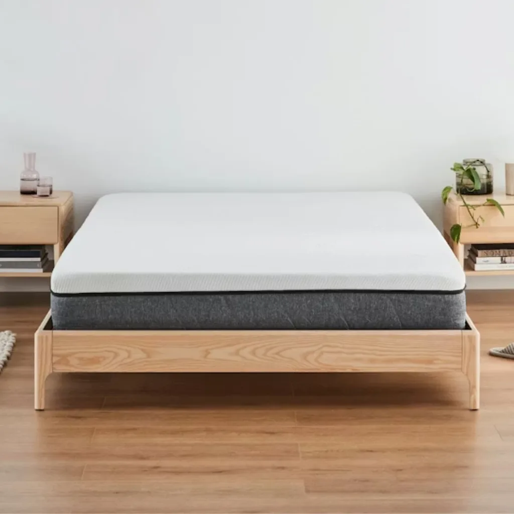 The Ecosa Mattress is made with three layers of foam, a top cover and a base.