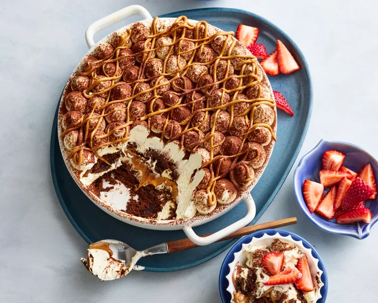 This is the ultimate cookies and cream tiramisu recipe