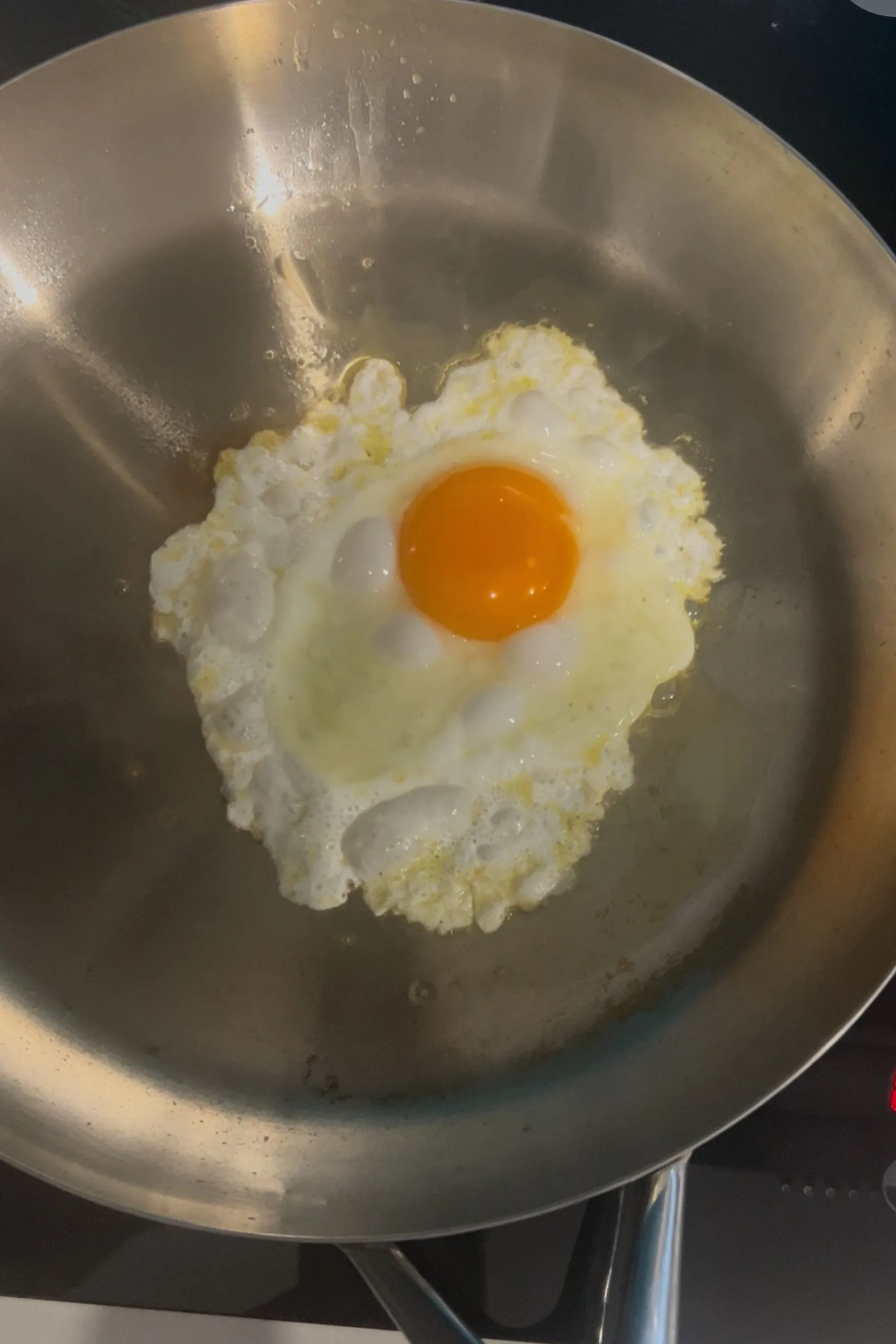 egg cooking in fissler pan