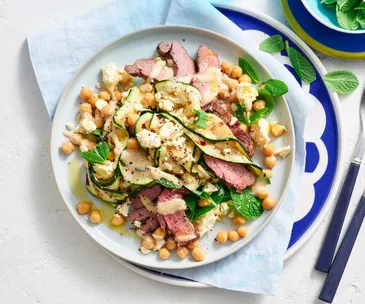 Chargrilled zucchini, lamb and chickpea salad for one