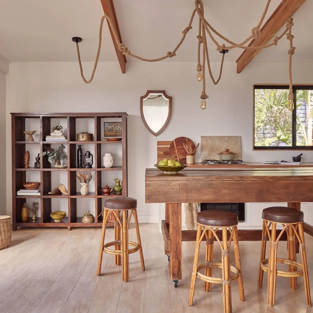 cosy treehouse vibes best airbnbs nsw