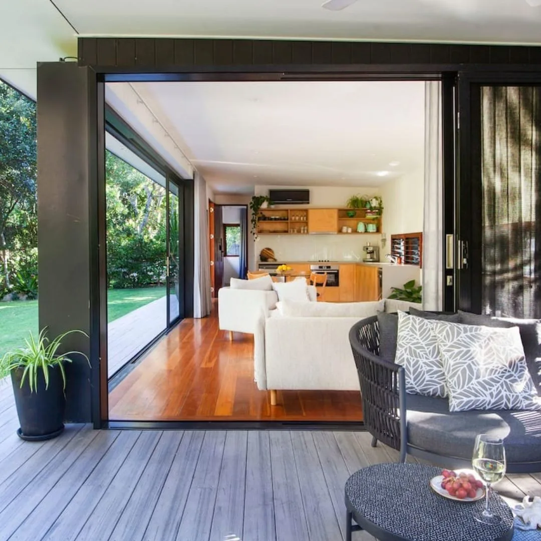 beachfront byron bay best pet-friendly nsw airbnbs
