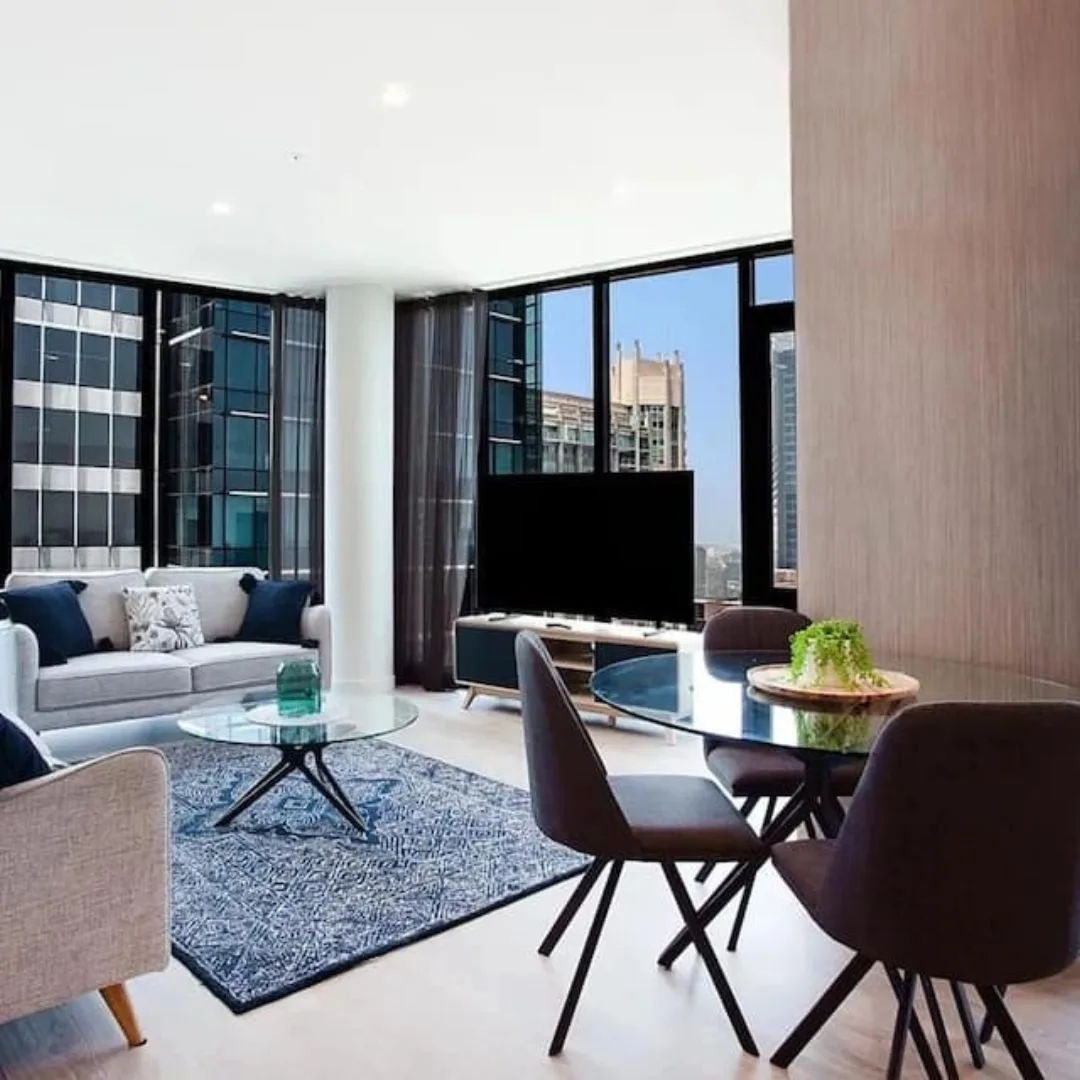 Luxury CBD Skyline Suite best nsw airbnbs